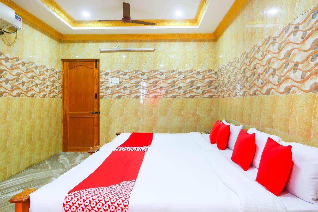 Oyo 68796 Shanthi Mahal Csennai Kültér fotó